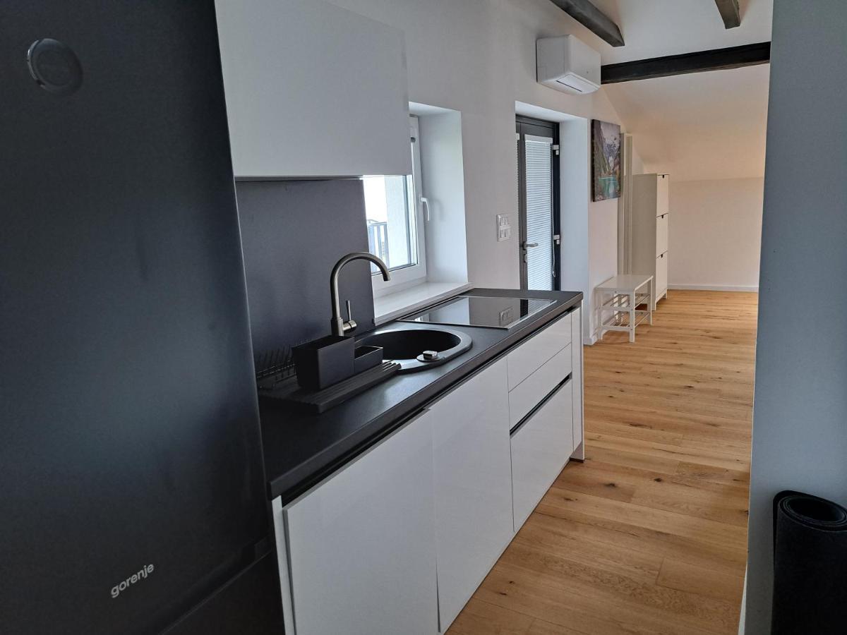 Ohana Apartment Ljubljana Exterior foto